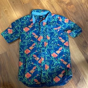 Vans youth large short sleeve button up shirt.